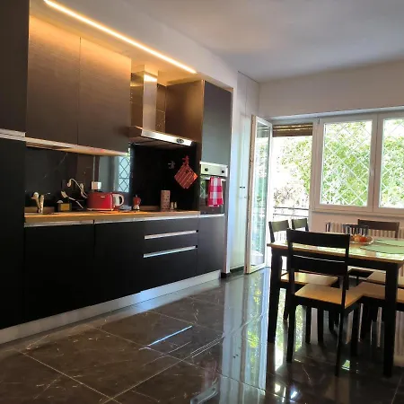 Balcone Sul Parco Apartman *